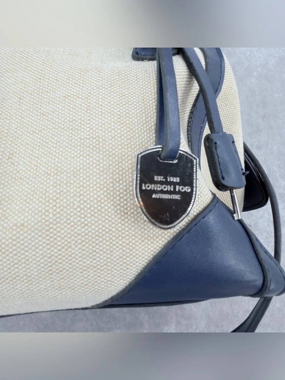London Fog classic canvas